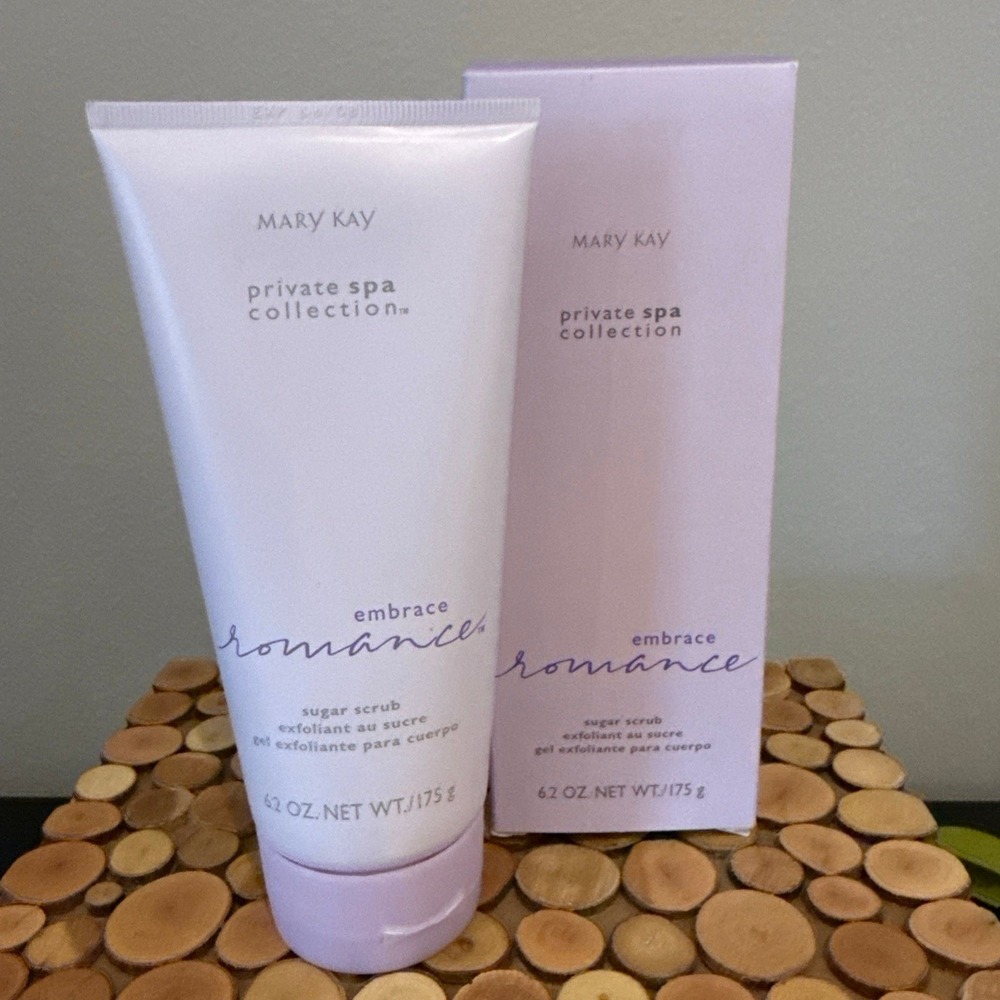 Mary Kay‎ Embrace Romance Sugar Scrub 6.2 Oz new old stock expired 08/08